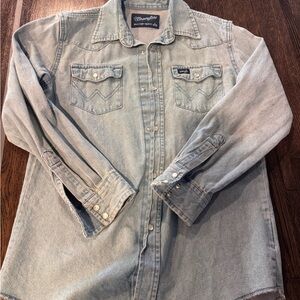 Wrangler BOYS Light Blue Denim long sleeve Button Up